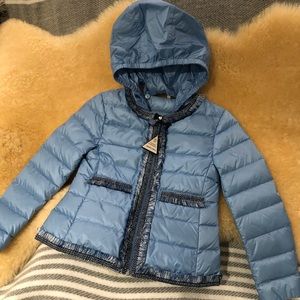 Moncler Kamaria Girls Hooded Fringe-Trim Down Coat